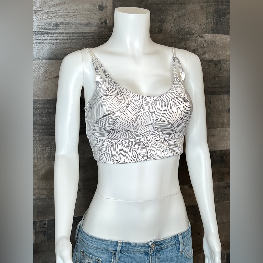 SOLD - Victoria's Secret Allegro Medium Impact Sports Bra White Palm Size 34DD - Picture 5 of 9